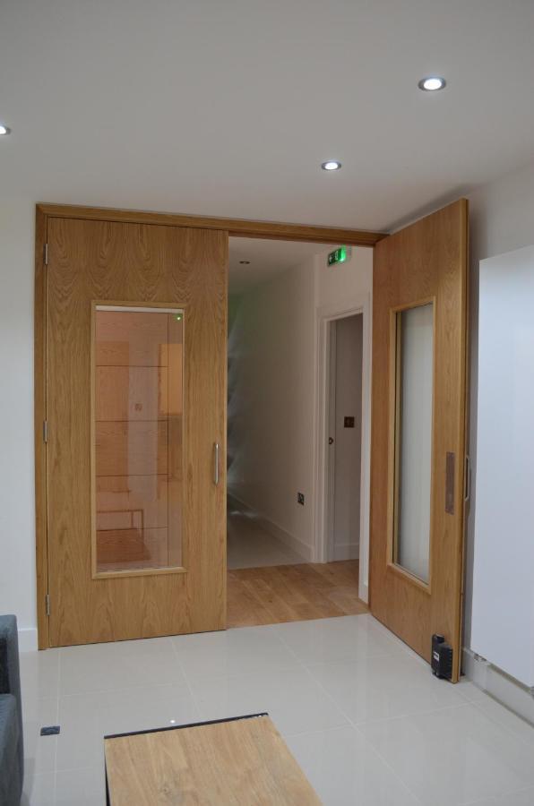 Executive Bright And Airy Studio Apartment In Sydenham London Eksteriør bilde
