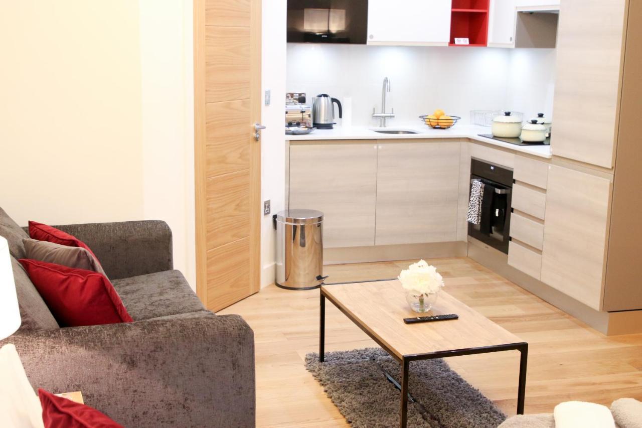 Executive Bright And Airy Studio Apartment In Sydenham London Eksteriør bilde